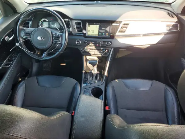 KNDCC3LC5H5052539 2017 KIA NIRO - Image 8