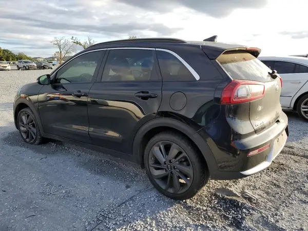 KNDCC3LC5H5056817 2017 KIA NIRO - Image 2