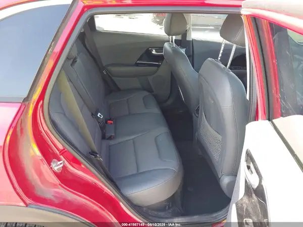 KNDCC3LC5H5060124 2017 KIA NIRO - Image 8