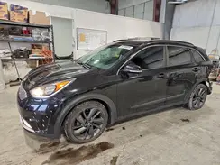 KNDCC3LC5H5068028 2017 KIA NIRO
