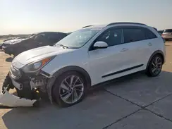 KNDCC3LC5H5071110 2017 KIA NIRO