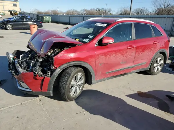 KNDCC3LC5H5074735 2017 KIA NIRO - Image 1