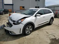 KNDCC3LC5H5095164 2017 KIA NIRO
