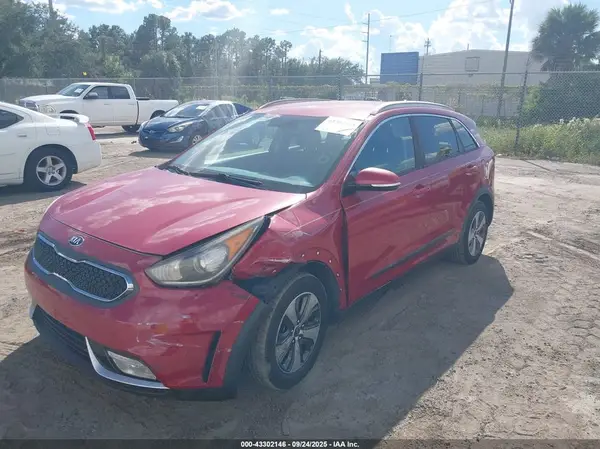 KNDCC3LC5J5108453 2018 KIA NIRO - Image 2