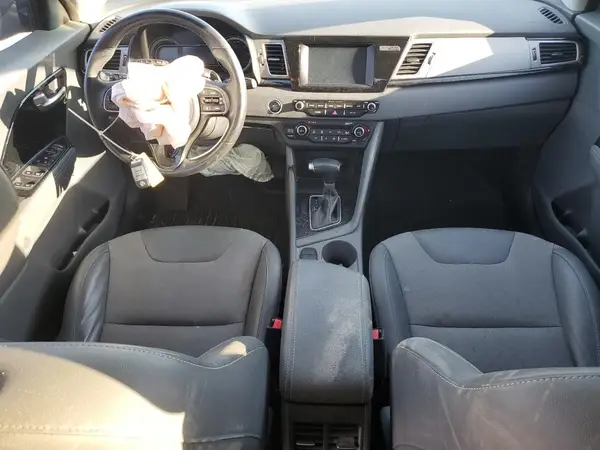 KNDCC3LC5J5114219 2018 KIA NIRO - Image 8