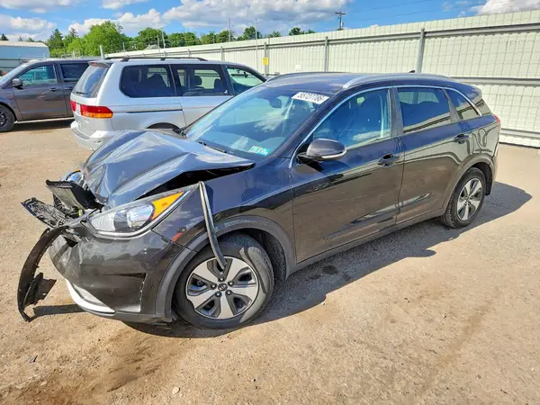 KNDCC3LC5J5117573 2018 KIA NIRO - Image 1
