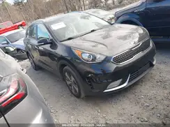 KNDCC3LC5J5119050 2018 KIA NIRO