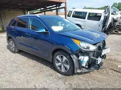 KNDCC3LC5J5122191 2018 KIA NIRO