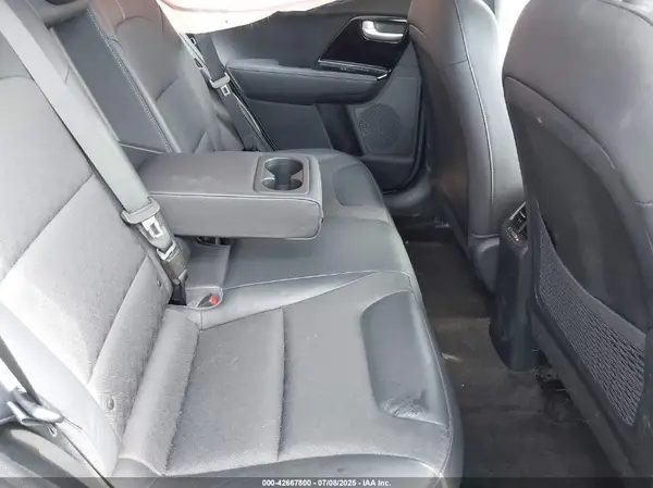 KNDCC3LC5J5122191 2018 KIA NIRO - Image 8