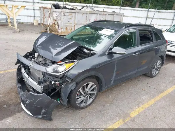 KNDCC3LC5J5134888 2018 KIA NIRO - Image 2