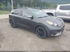 KNDCC3LC5J5135605 2018 KIA NIRO