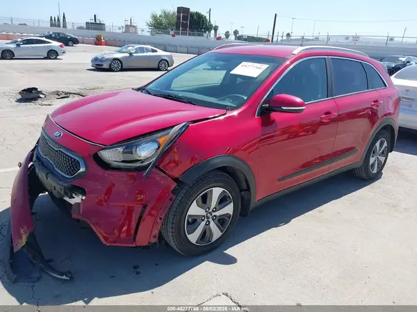 KNDCC3LC5J5143378 2018 KIA NIRO - Image 2