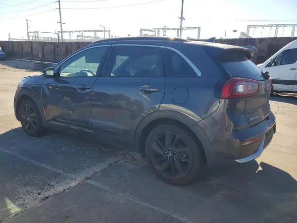 KNDCC3LC5J5145163 2018 KIA NIRO - Image 2