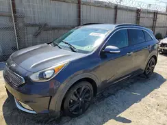 KNDCC3LC5J5150153 2018 KIA NIRO