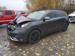 KNDCC3LC5J5150671 2018 KIA NIRO