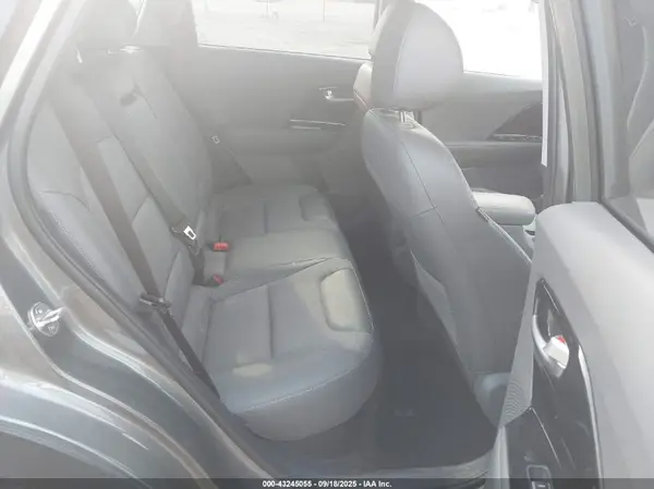 KNDCC3LC5J5153568 2018 KIA NIRO - Image 8