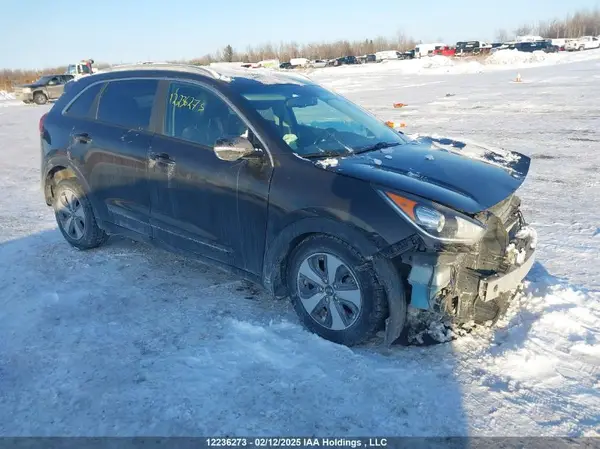 KNDCC3LC5J5168359 2018 KIA NIRO - Image 1