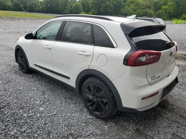 KNDCC3LC5K5233549 2019 KIA NIRO - Image 2