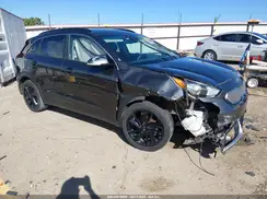 KNDCC3LC5K5249346 2019 KIA NIRO