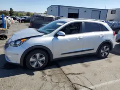 KNDCC3LC5K5283058 2019 KIA NIRO