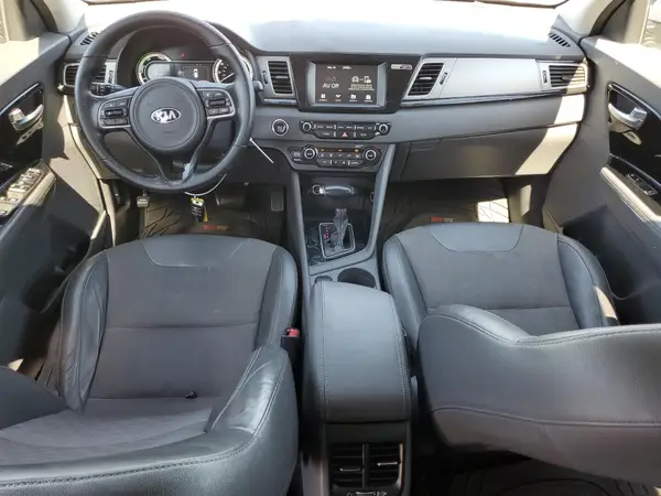 KNDCC3LC5K5283058 2019 KIA NIRO - Image 8