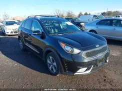 KNDCC3LC5K5303180 2019 KIA NIRO