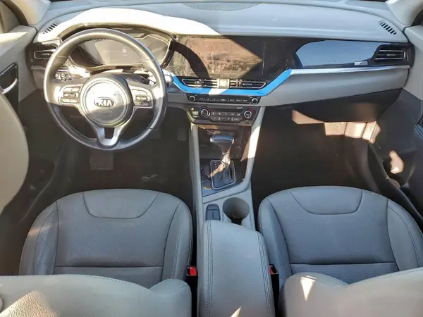 KNDCC3LC5M5468231 2021 KIA NIRO - Image 8