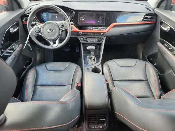 KNDCC3LC5M5480573 2021 KIA NIRO - Image 8