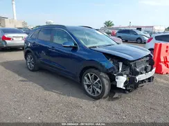 KNDCC3LC5N5522466 2022 KIA NIRO