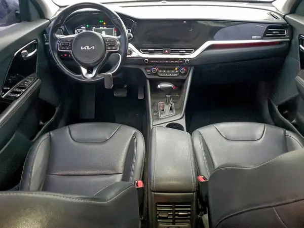 KNDCC3LC5N5547044 2022 KIA NIRO - Image 8