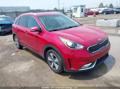 KNDCC3LC6H5059161 2017 KIA NIRO