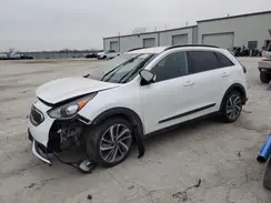 KNDCC3LC6H5062514 2017 KIA NIRO