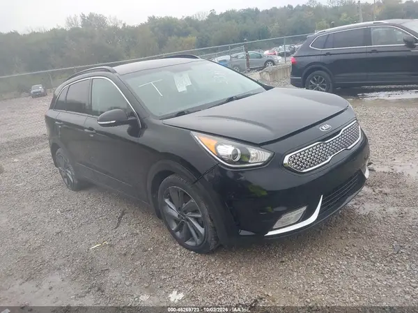 KNDCC3LC6H5065381 2017 KIA NIRO - Image 1