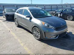 KNDCC3LC6H5067440 2017 KIA NIRO