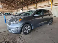 KNDCC3LC6H5067891 2017 KIA NIRO