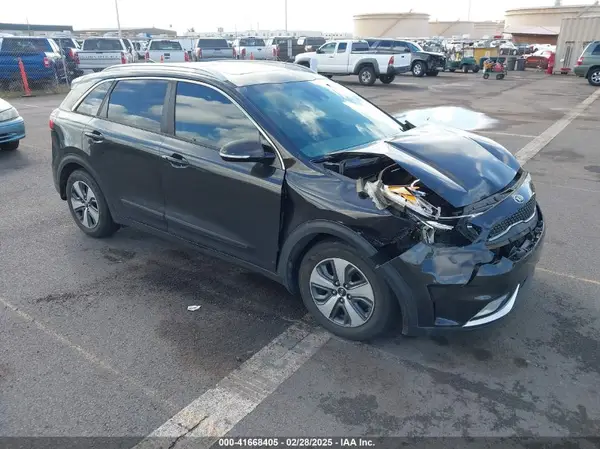KNDCC3LC6H5068779 2017 KIA NIRO - Image 1