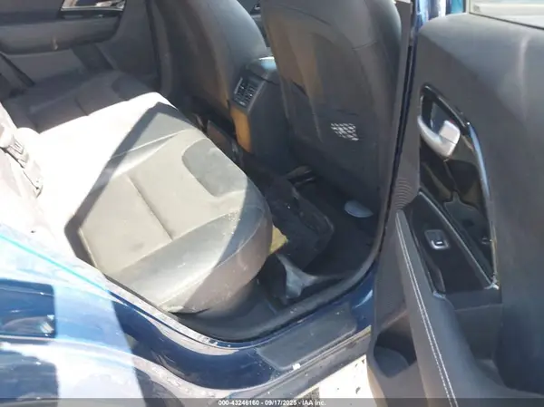 KNDCC3LC6H5102297 2017 KIA NIRO - Image 8