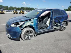 KNDCC3LC6J5109109 2018 KIA NIRO