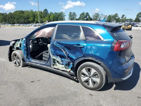KNDCC3LC6J5109109 2018 KIA NIRO - Image 2