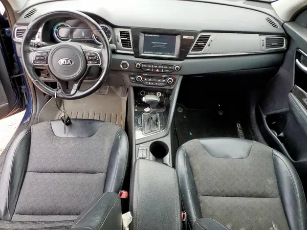 KNDCC3LC6J5114178 2018 KIA NIRO - Image 8
