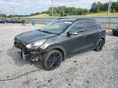 KNDCC3LC6J5145642 2018 KIA NIRO