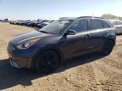 KNDCC3LC6J5150145 2018 KIA NIRO