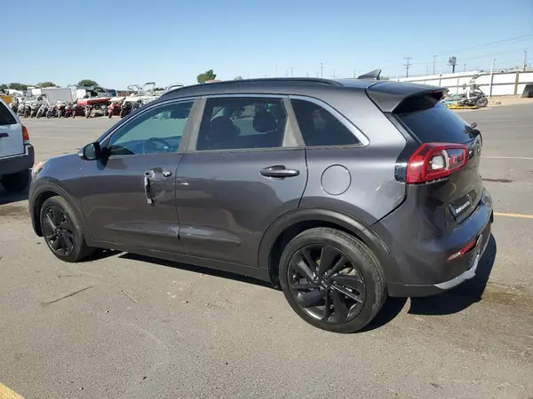 KNDCC3LC6J5150145 2018 KIA NIRO - Image 2