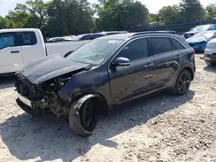 KNDCC3LC6J5187566 2018 KIA NIRO