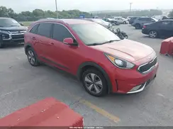 KNDCC3LC6K5339265 2019 KIA NIRO