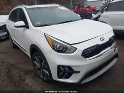 KNDCC3LC6L5422776 2020 KIA NIRO