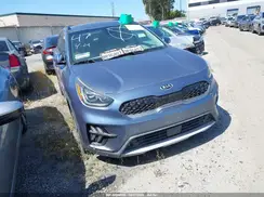 KNDCC3LC6M5483692 2021 KIA NIRO