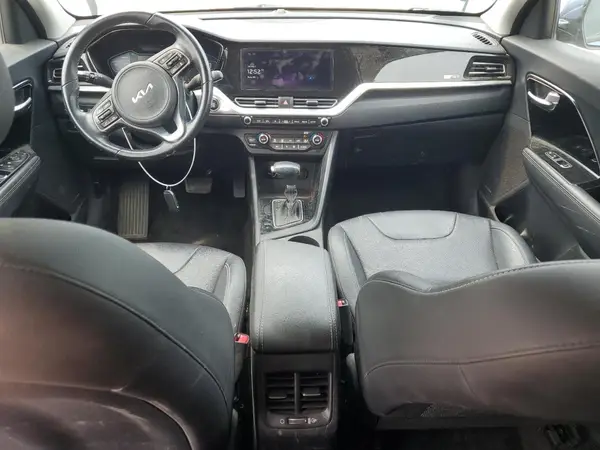 KNDCC3LC6N5494788 2022 KIA NIRO - Image 8