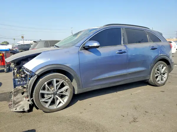 KNDCC3LC6N5546565 2022 KIA NIRO - Image 1