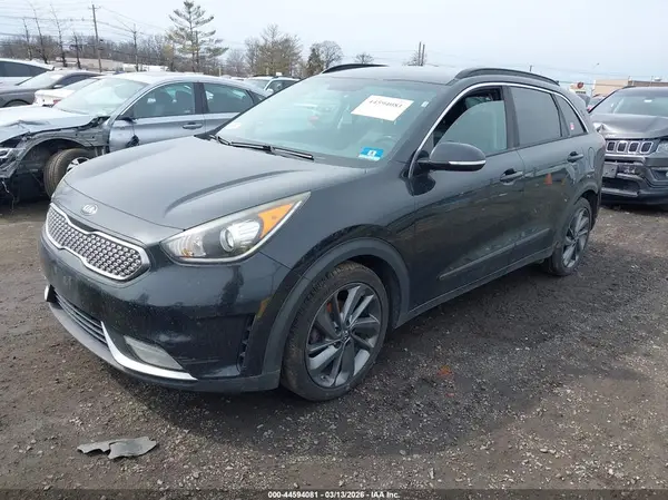 KNDCC3LC7H5056852 2017 KIA NIRO - Image 2